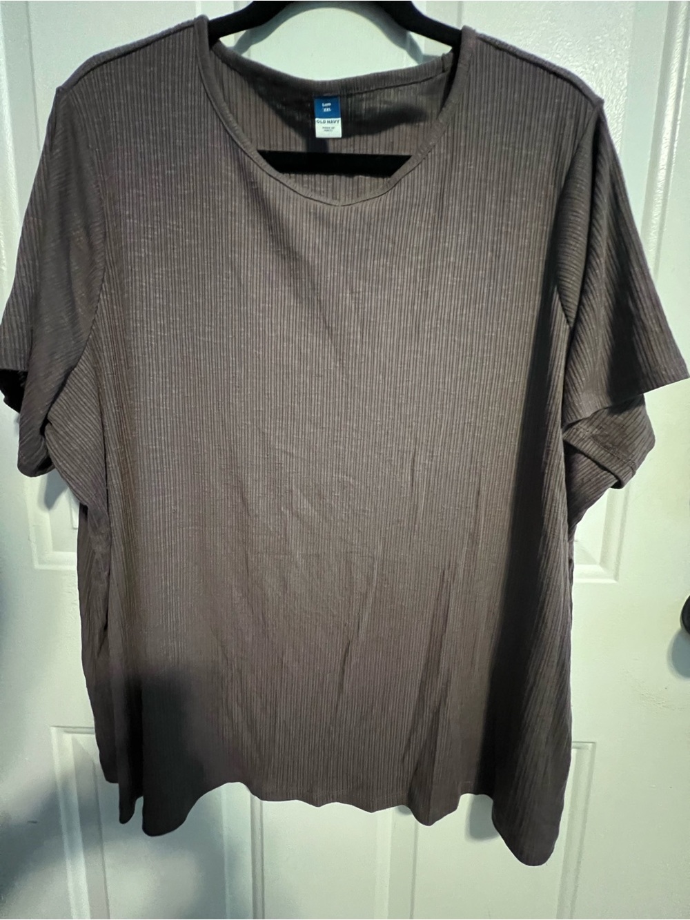Old Navy Women’s Short-Sleeve Ribbed Crew Neck Shirt